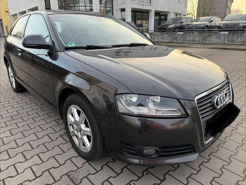 Gebraucht Audi A3 Ambiente 140 PS (102 kW) 2009 Grau Kleinwagen