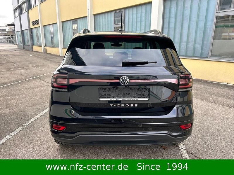 Gebraucht VW T-Cross Active 110 PS (80 kW) 2021 Schwarz SUV