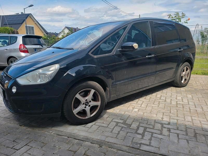 Schwarz Gebraucht 2008 Ford S-MAX S Van / Kleinbus | 5.000 € (Fairer Preis) - Bild 1/4