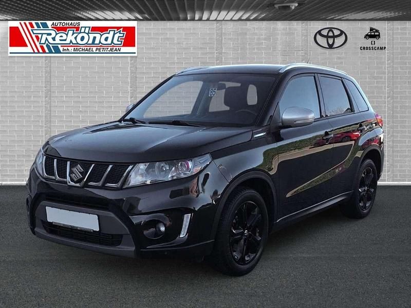 Cosmic black pearl Gebraucht 2018 Suzuki Vitara SUV | 18.990 € (Fairer Preis) - Bild 1/4