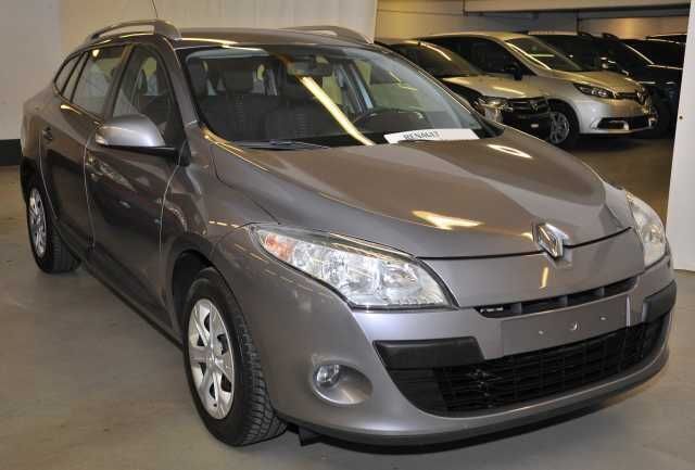 Gebraucht Renault Mégane GrandTour Expression 110 PS (80 kW) 2010 Grau metallic Kombi