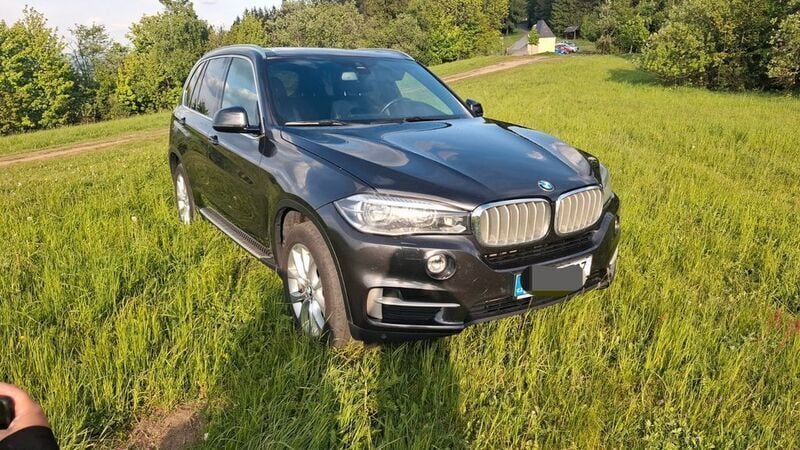 Grau Gebraucht 2015 BMW X5 SUV | 19.990 € (Superpreis) - Bild 1/4