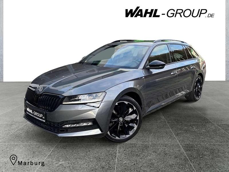 Grau Gebraucht 2023 Skoda Superb SportLine Kombi | 43.990 € (Etwas zu teuer) - Bild 1/4