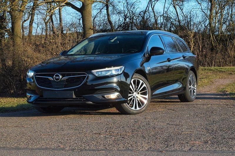 Gebraucht Opel Insignia 170 PS (125 kW) 2020 Schwarz Limousine