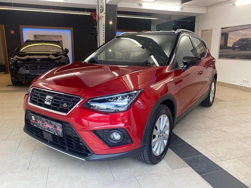 Rot Gebraucht 2018 Seat Arona FR SUV | 15.490 € (Fairer Preis) - Bild 1/4