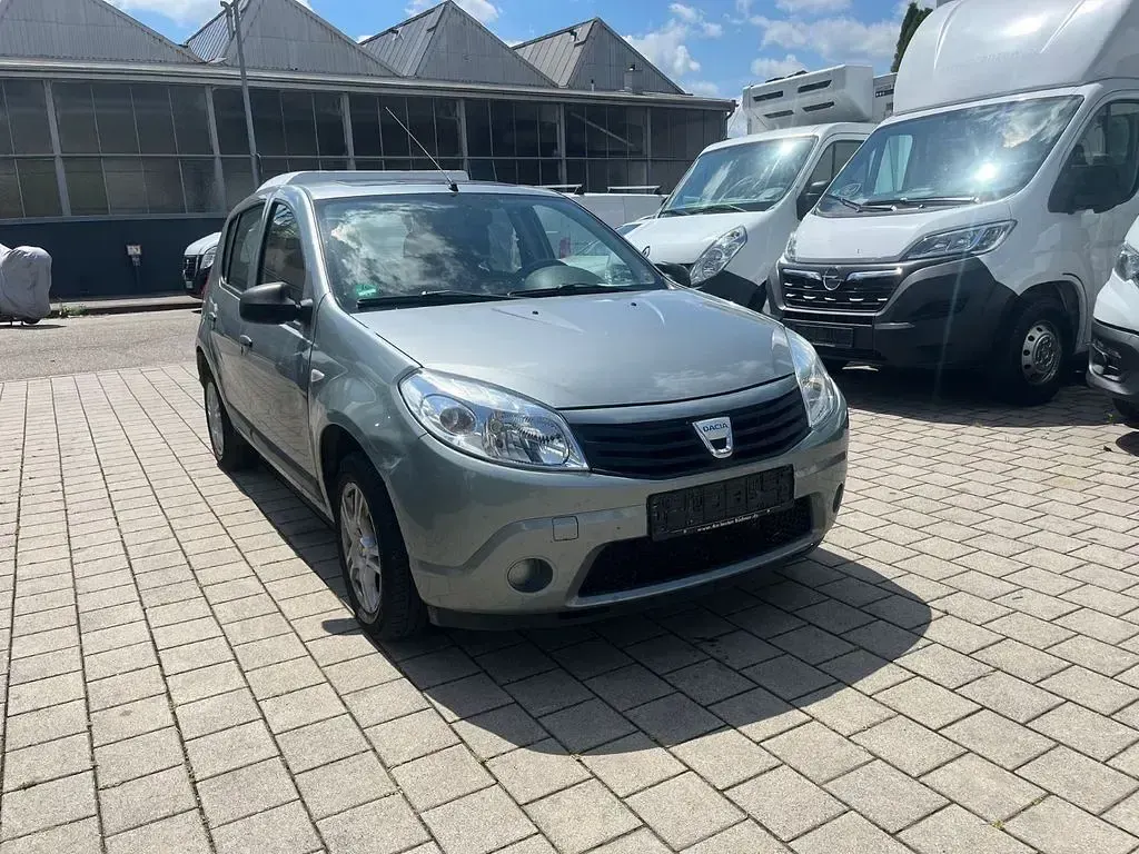 Gebraucht Dacia Sandero 75 PS (55 kW) 2009 Blau Limousine