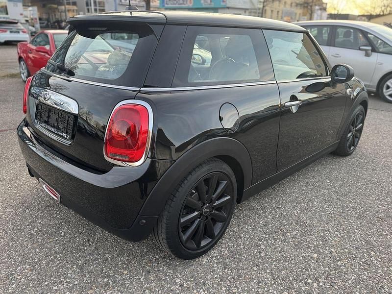 Gebraucht Mini Cooper 102 PS (75 kW) 2017 Schwarz Kleinwagen