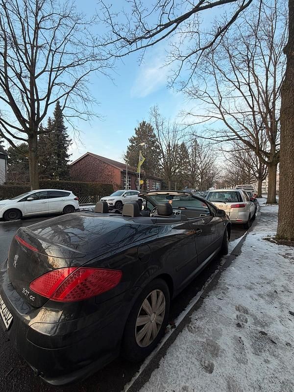 Gebraucht Peugeot 307 CC 2004 Schwarz Cabrio