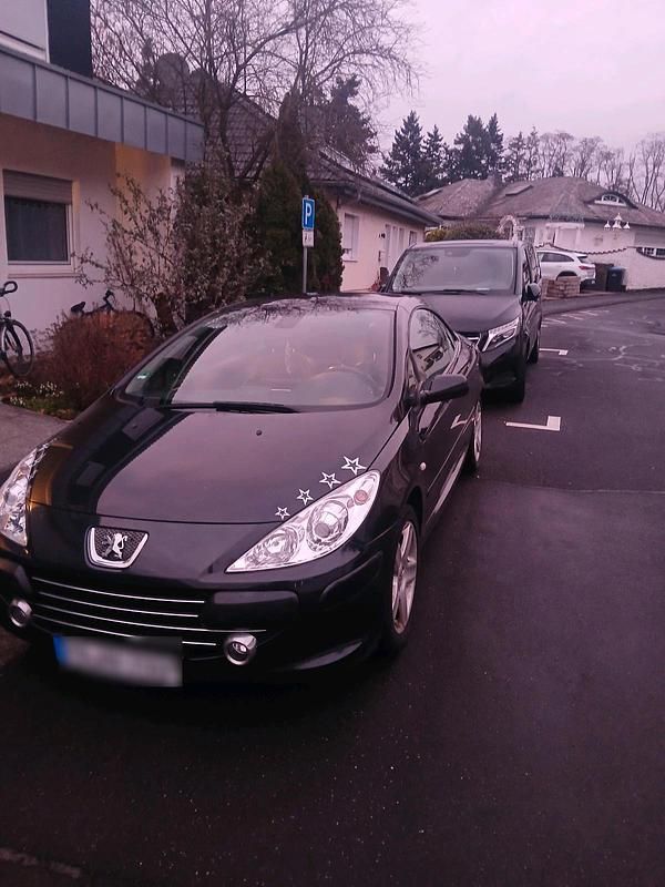 Gebraucht Peugeot 307 CC 136 PS (100 kW) 2006 Schwarz Cabrio
