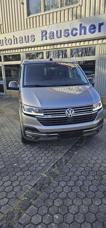 Neu VW T6.1 Beach 204 PS (150 kW) 2025 Beige Van