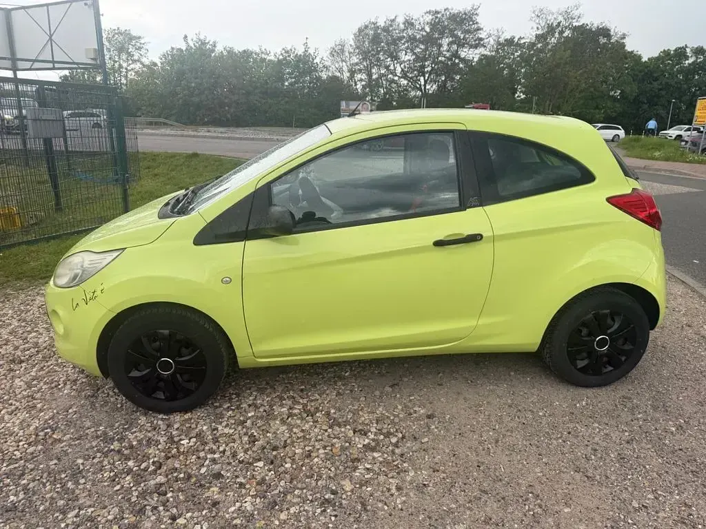 Gebraucht Ford Ka Trend 69 PS (50 kW) 2009 Gelb Kleinwagen