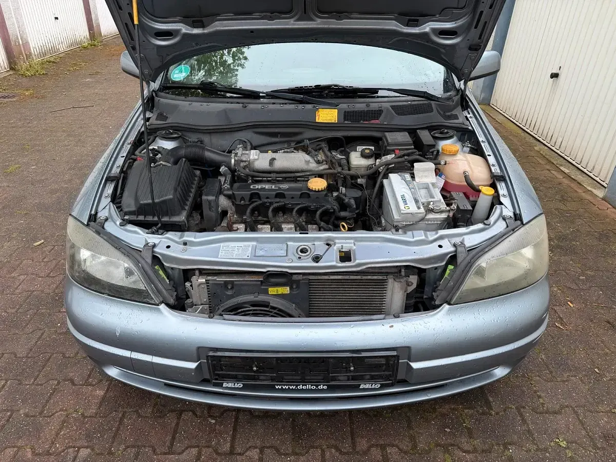 Gebraucht Opel Astra 84 PS (61 kW) 2003 Grau Kombi
