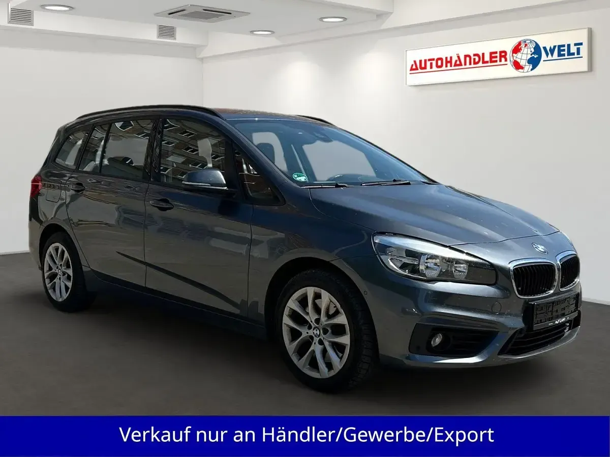 Gebraucht BMW 220 Gran Tourer 192 PS (141 kW) 2016 Grau Van / Kleinbus