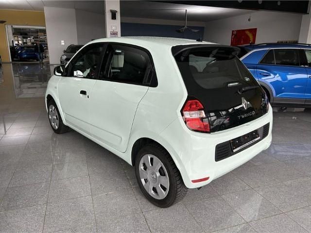 Gebraucht Renault Twingo Life 71 PS (52 kW) 2018 Gruen Kleinwagen