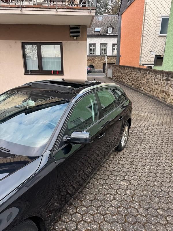 Second-hand Audi A4 170 CP (125 kW) 2011 Negru Break