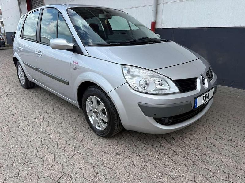 Gebraucht Renault Grand Scénic 111 PS (81 kW) 2006 Silber Van / Kleinbus