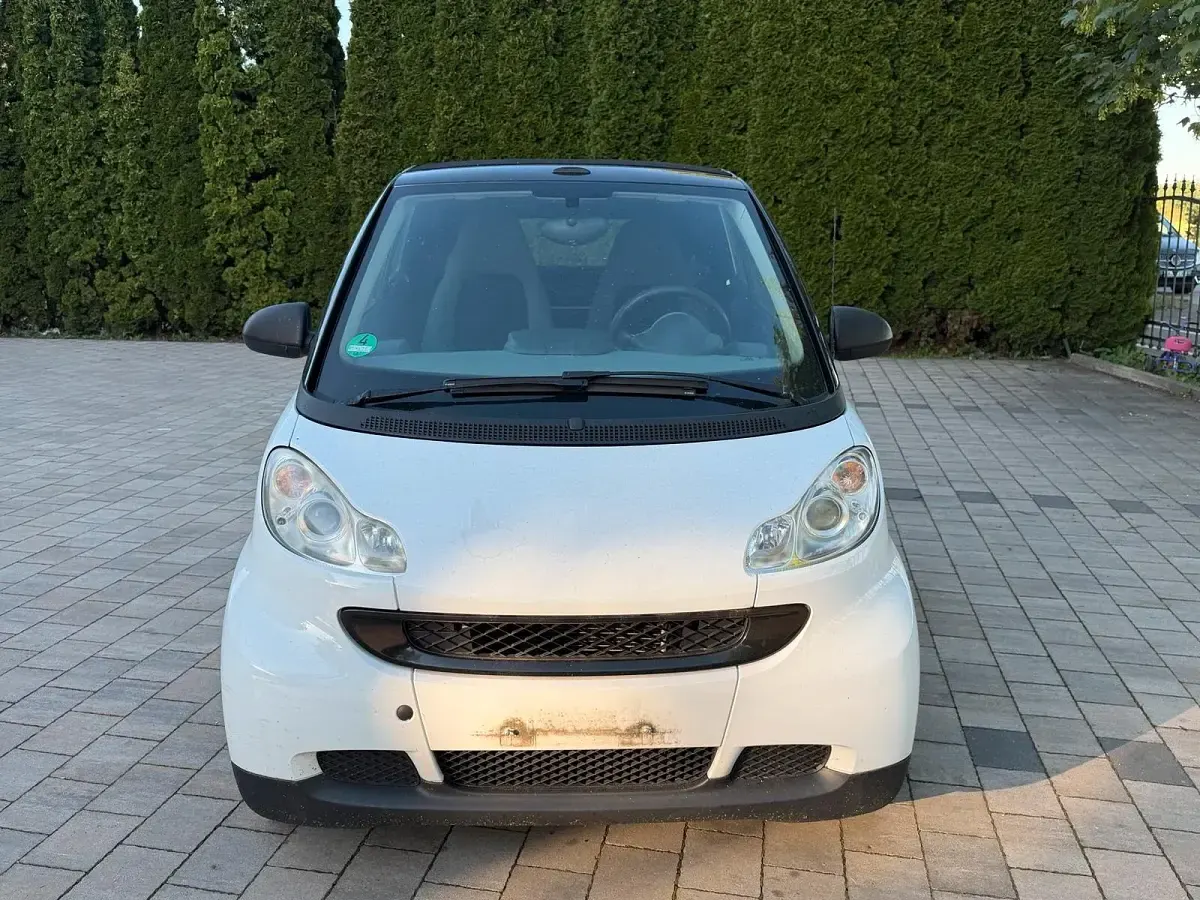 Gebraucht Smart ForTwo Cabrio 71 PS (52 kW) 2009 Weiß Cabrio