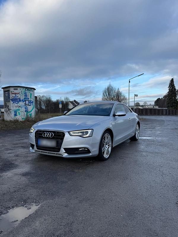 Gebraucht Audi A5 170 PS (125 kW) 2012 Silber Coupé