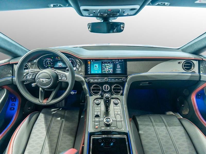 Neu Bentley Continental 782 PS (575 kW) 2025 Silber