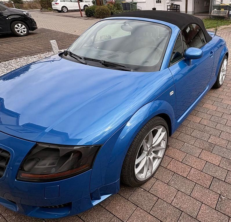 Blau Gebraucht 2006 Audi TT Roadster Sport Cabrio | 14.500 € - Bild 1/4