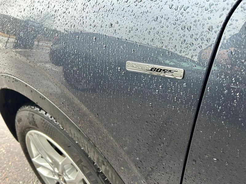 Gebraucht Renault Kadjar Bose Edition 131 PS (96 kW) 2017 Grau SUV