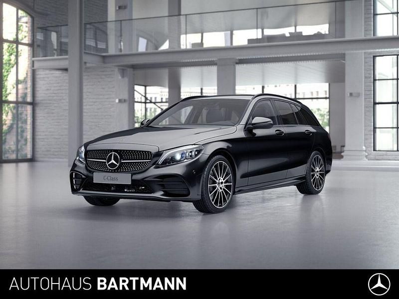 Gebraucht Mercedes C300 AMG line 258 PS (189 kW) 2019 Schwarz Limousine