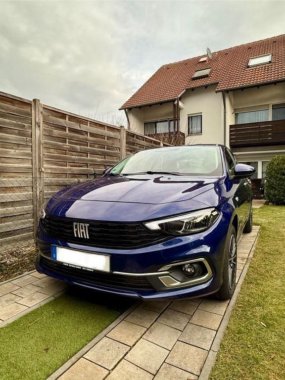 Gebraucht Fiat Tipo Urban 131 PS (96 kW) 2025 Blau Limousine