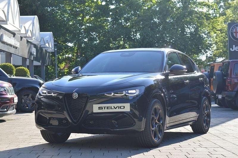 Schwarz Neu 2025 Alfa Romeo Stelvio SUV | 62.900 € (Superpreis) - Bild 1/4