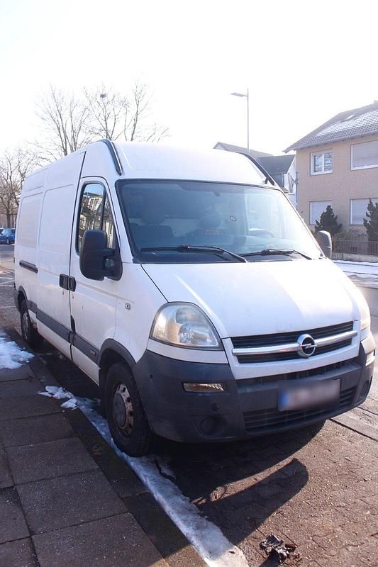 Second-hand Opel Movano 2006 Alb Monovolum