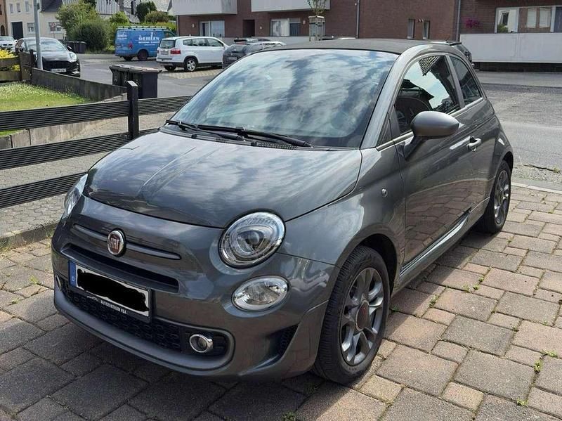 Grau Gebraucht 2020 Fiat 500C Sport Cabrio | 11.500 € (Fairer Preis) - Bild 1/4