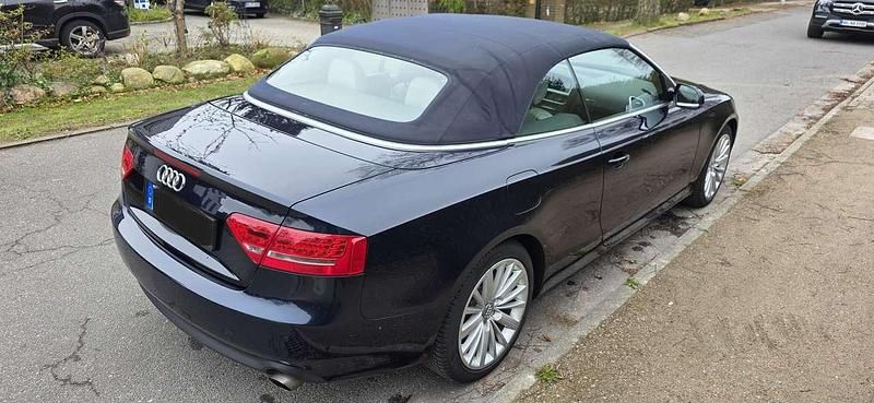 Gebraucht Audi A5 Cabriolet Design 211 PS (155 kW) 2009 Blau Cabrio