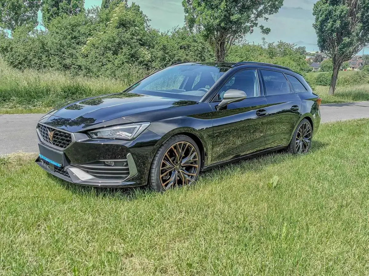 Gebraucht Cupra Leon VZ 310 PS (228 kW) 2023 Schwarz Kombi