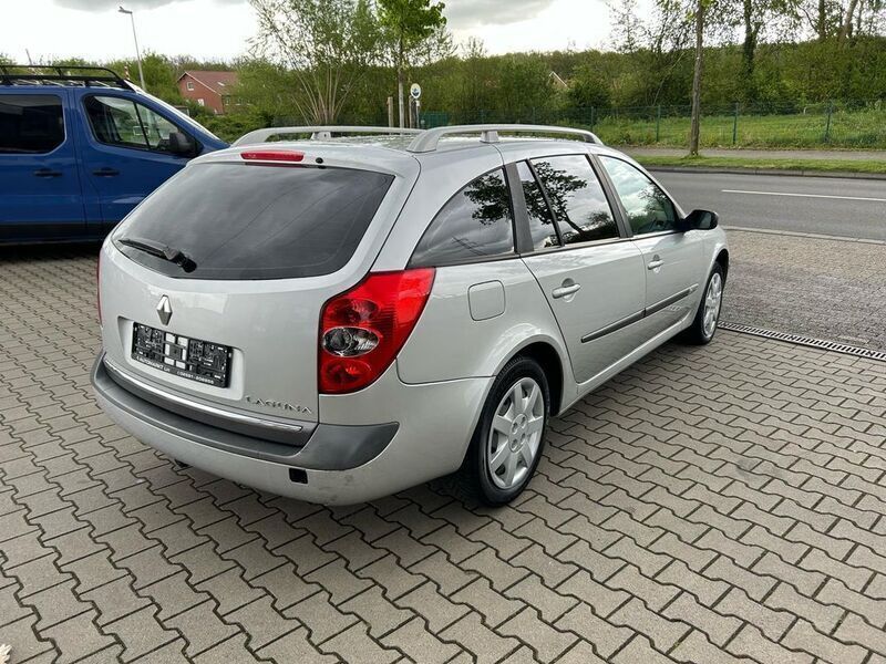 Gebraucht Renault Laguna II Avantage 135 PS (99 kW) 2007 Grau Limousine