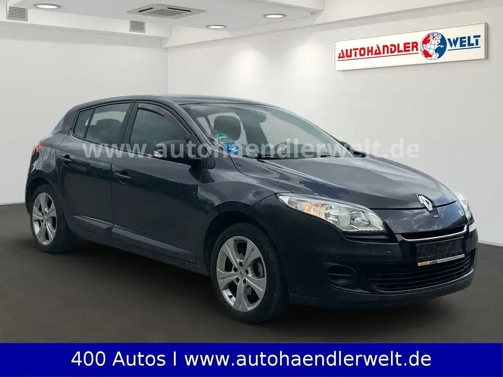 Gebraucht Renault Mégane Expression 101 PS (74 kW) 2012 Grau Limousine