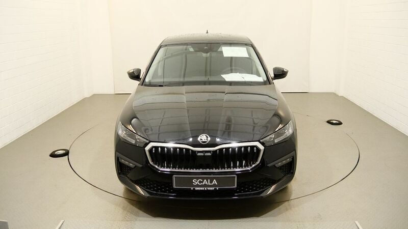 Neu Skoda Scala Selection 116 PS (85 kW) 2025 Schwarz Kleinwagen