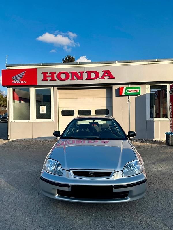 Gebraucht Honda Civic LS 105 PS (77 kW) 1996 Silber Coupé