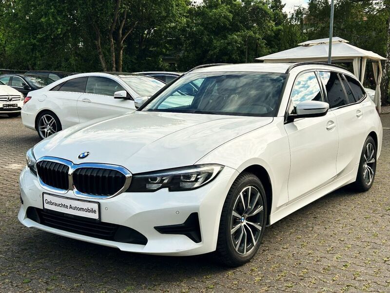 Weiß Gebraucht 2022 BMW 318 Advantage Kombi | 19.990 € (Fairer Preis) - Bild 1/4