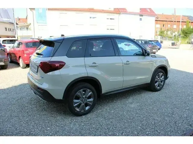 Ny Suzuki Vitara Comfort 129 HK (94 kW) 2025 Beige SUV