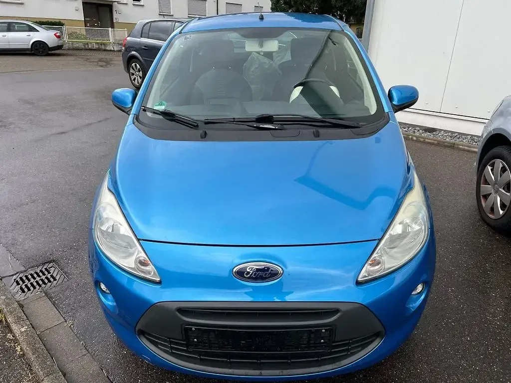 Gebraucht Ford Ka Titanium 69 PS (50 kW) 2011 Blau Kleinwagen