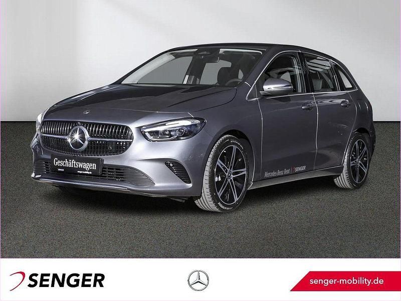 Mountaingrau Gebraucht 2025 Mercedes B200 Progressive Van / Kleinbus | 37.970 € (Etwas zu teuer) - Bild 1/3