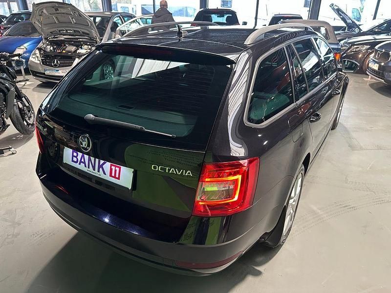 Gebraucht Skoda Octavia Style 150 PS (110 kW) 2017 Braun Kombi