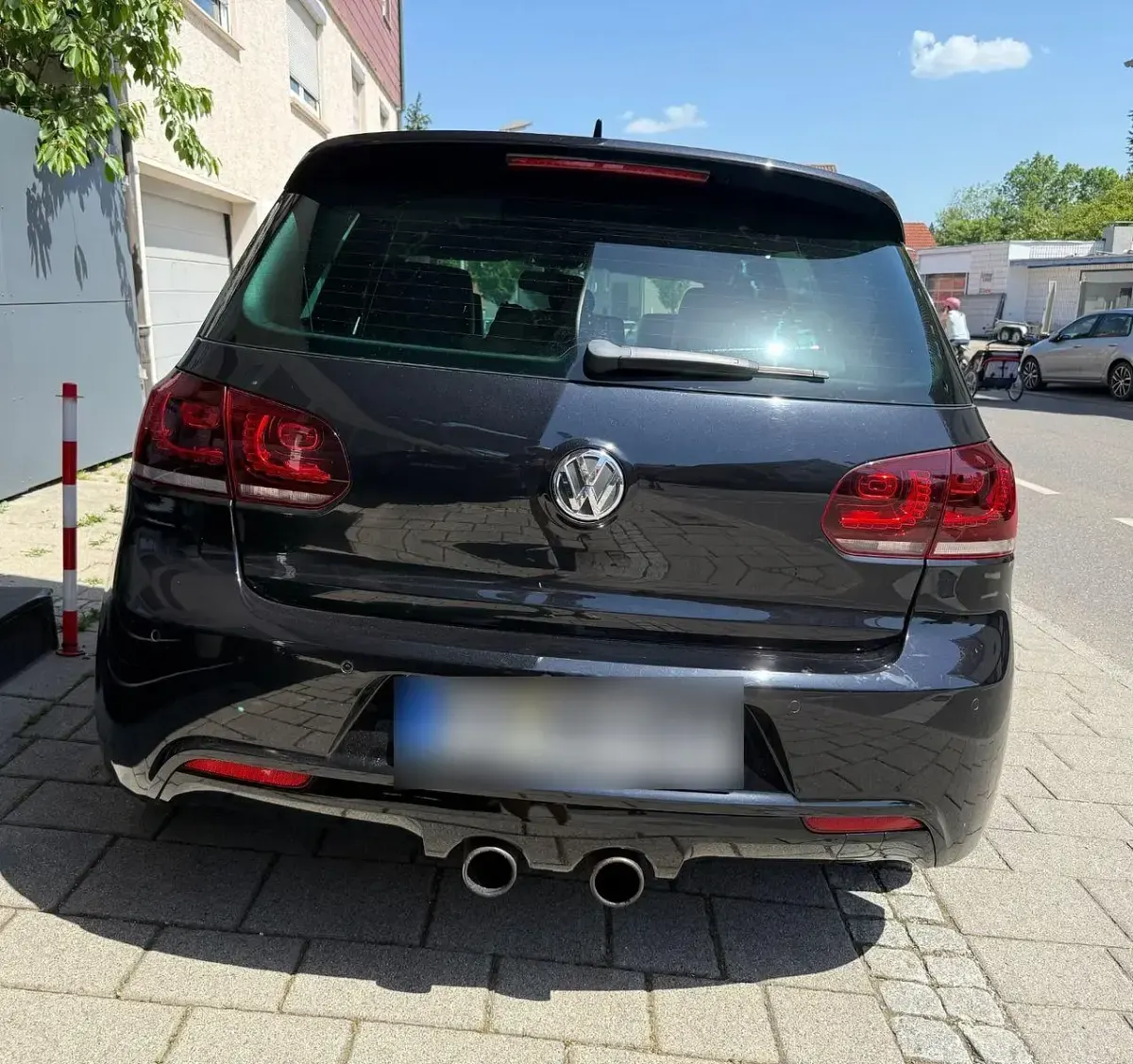 Gebraucht VW Golf VI R 271 PS (199 kW) 2010 Schwarz Kleinwagen