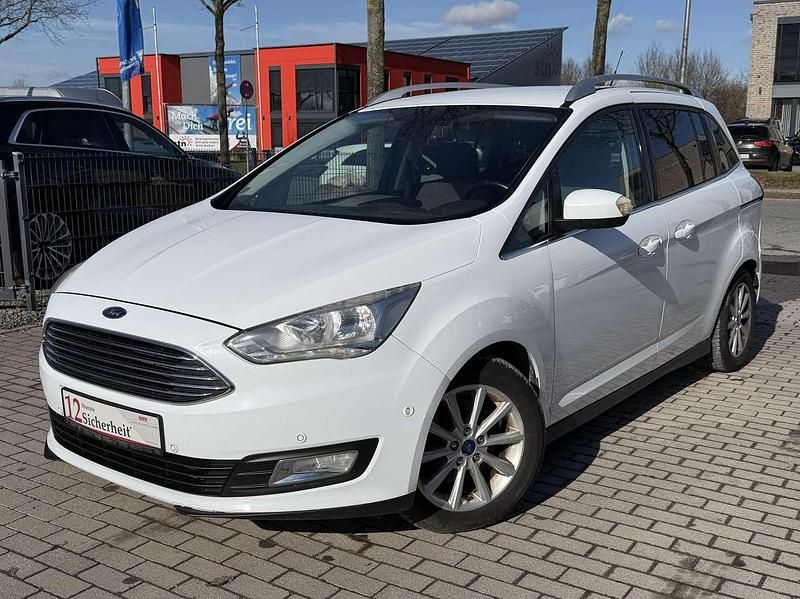 Gebraucht Ford Grand C-Max Titanium 150 PS (110 kW) 2015 Frostweiß Van / Kleinbus