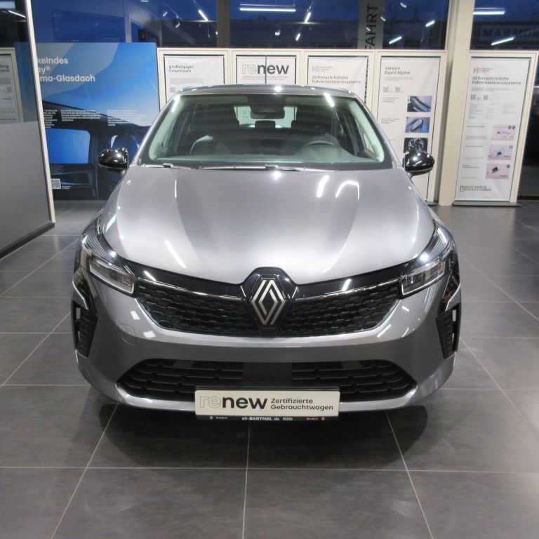 Grau Gebraucht 2024 Renault Clio V Evolution Limousine | 17.987 € (Fairer Preis) - Bild 1/4