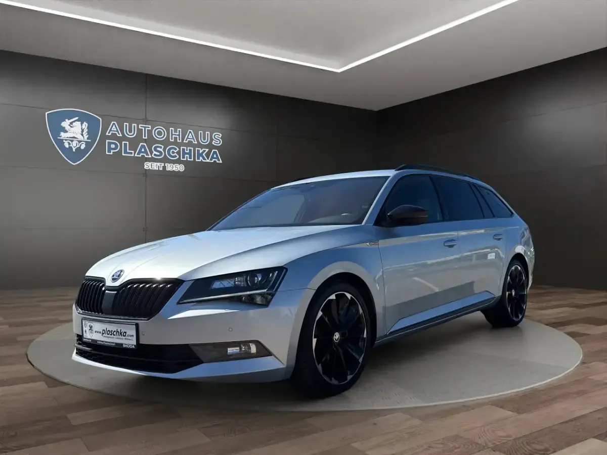 Gebraucht Skoda Superb SportLine 190 PS (139 kW) 2019 Kombi