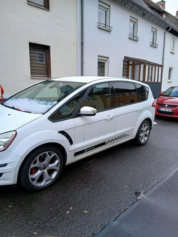 Gebraucht Ford S-MAX Trend 140 PS (102 kW) 2010 Weiß Van / Kleinbus