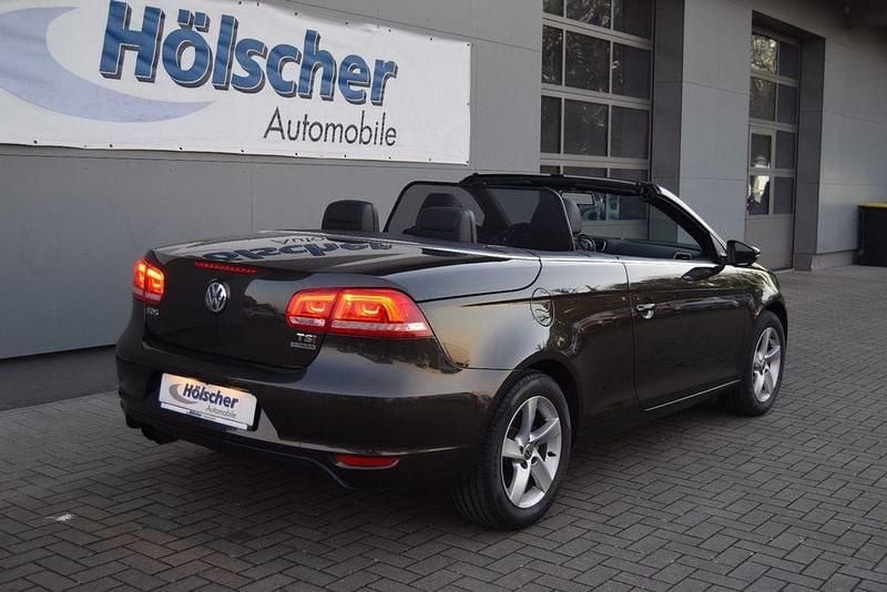 Brugt VW Eos Sportline 122 HK (89 kW) 2011 Brun Cabriolet