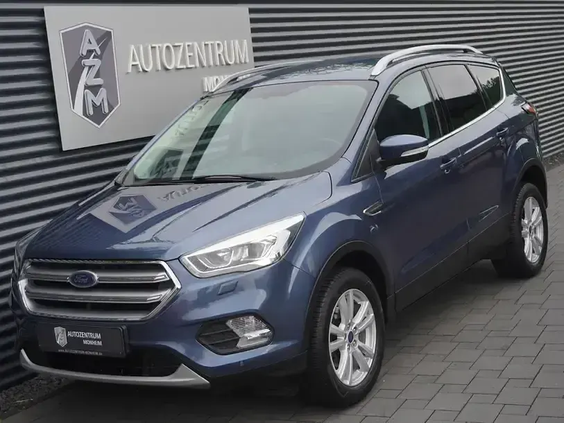 Używany Ford Kuga Cool & Connect 150 KM (110 kW) 2019 Niebieski SUV