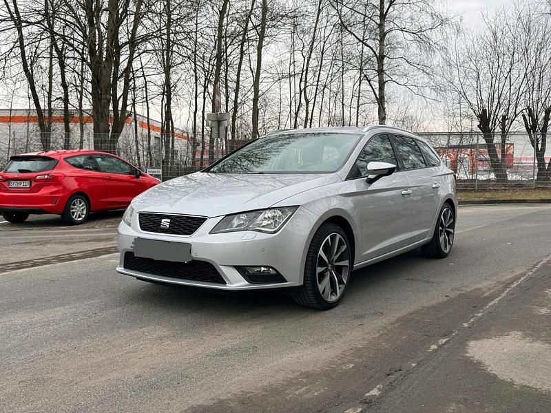 Gebraucht Seat Leon 150 PS (110 kW) 2014 Silber Kombi