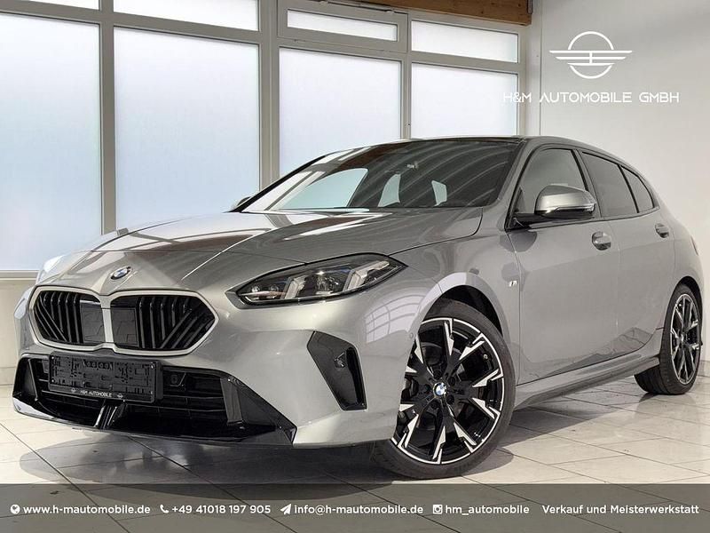 Grau Gebraucht 2024 BMW 120 M Sport Kleinwagen | 29.990 € (Superpreis) - Bild 1/4